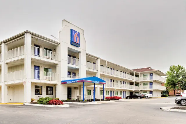 Photo 1 - Motel 6 Linthicum Heights, MD - BWI Airport