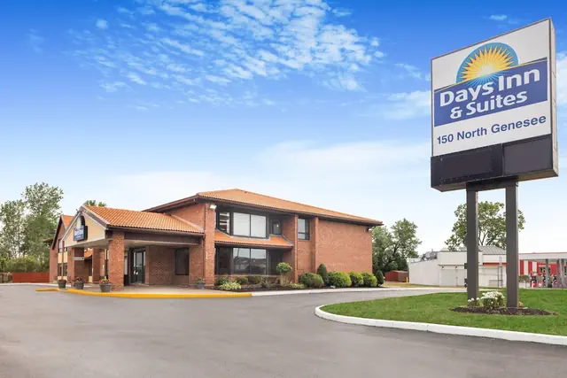 Photo 1 - Days Inn by Wyndham Utica