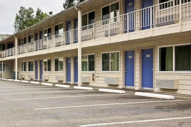 Photo 1 - Motel 6 Tumwater, WA - Olympia