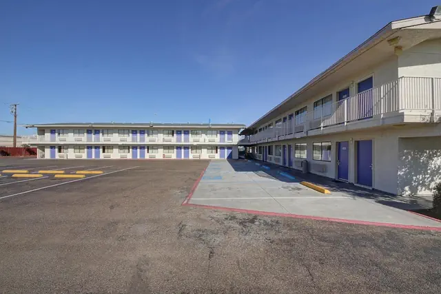 Photo 1 - Motel 6 Laredo, TX - South
