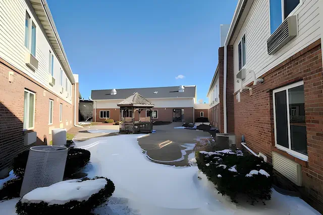 Photo 1 - Motel 6 Altoona, IA - Des Moines East