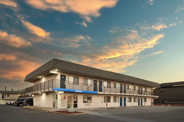 Photo 1 - Motel 6 Twin Falls, ID