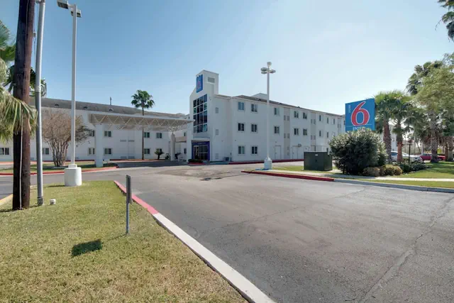 Photo 1 - Motel 6 Brownsville, TX