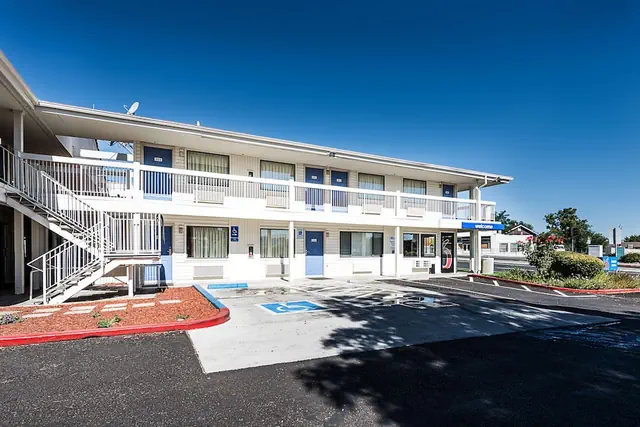 Photo 1 - Motel 6 Sparks, NV - Airport - Sparks