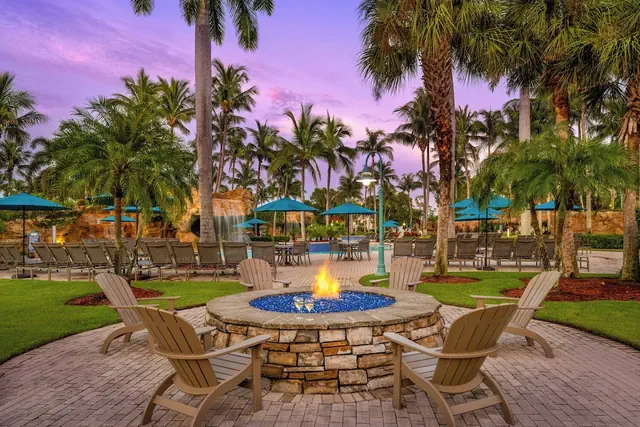 Photo 1 - Hyatt Vacation Club at Coconut Cove, Bonita Springs
