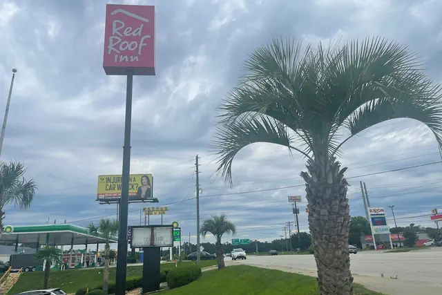 Photo 1 - Red Roof Inn Orangeburg