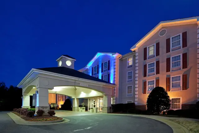 Photo 1 - Holiday Inn Express Hotel & Suites Conover (Hickory Area) by IHG