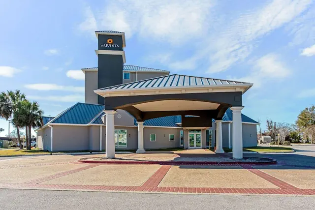 Photo 1 - La Quinta Inn & Suites by Wyndham Panama City