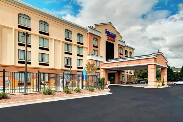 Photo 1 - Fairfield by Marriott Inn & Suites Anniston Oxford