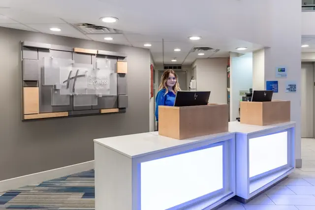 Photo 1 - Holiday Inn Express & Suites Scottsburg by IHG