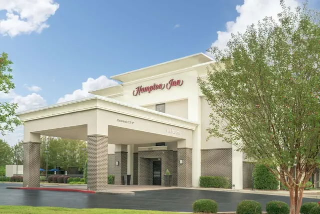Photo 1 - Hampton Inn Madison Huntsville Airport