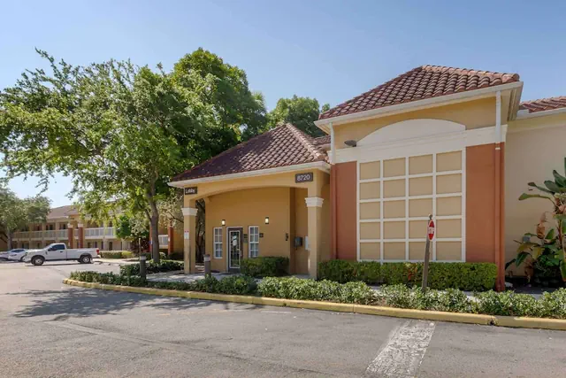 Photo 1 - Extended Stay America Suites Miami Airport Doral