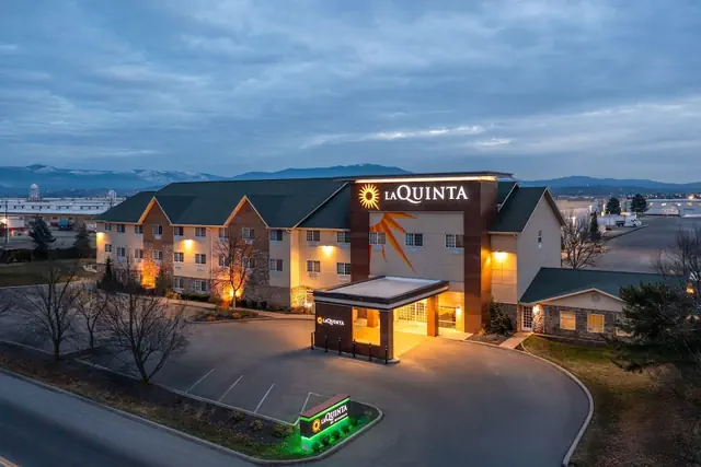 Photo 1 - La Quinta Inn & Suites by Wyndham Spokane Valley