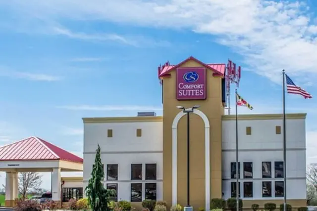 Photo 1 - Comfort Suites Hagerstown Southeast
