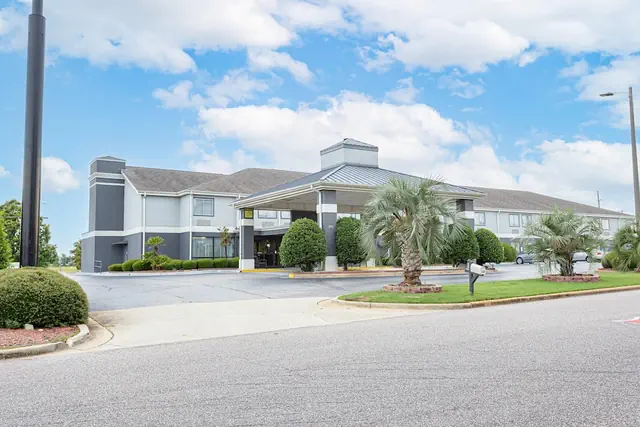 Photo 1 - Quality Inn Prattville I-65