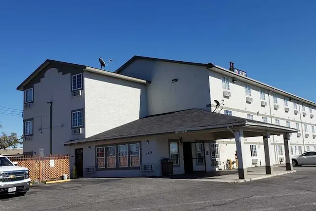 Photo 1 - Express Inn & Suites San Antonio Near Sea World Medical Center