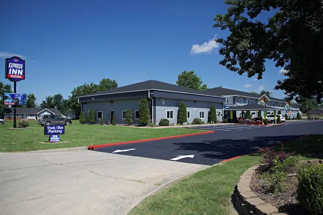 Photo 1 - Express Inn Parsons