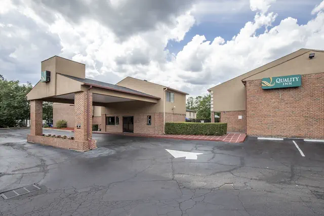 Photo 1 - Quality Inn Columbia Airport