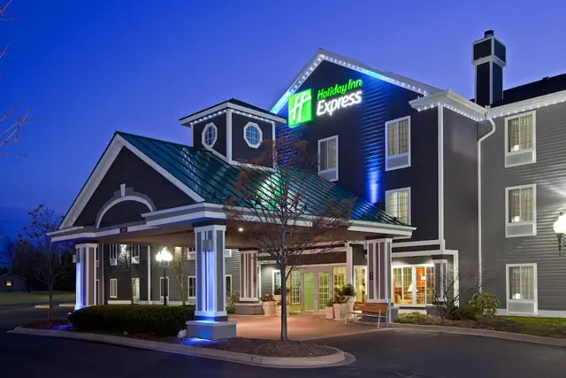 Photo 1 - Holiday Inn Express Grand Rapids SW by IHG