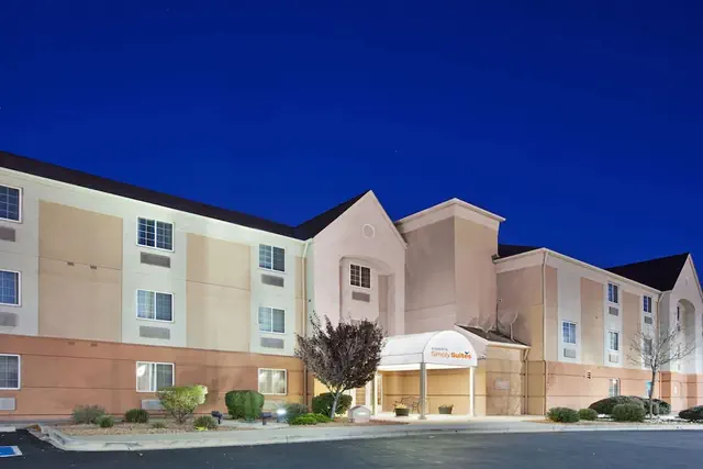 Photo 1 - Sonesta Simply Suites Albuquerque Midtown