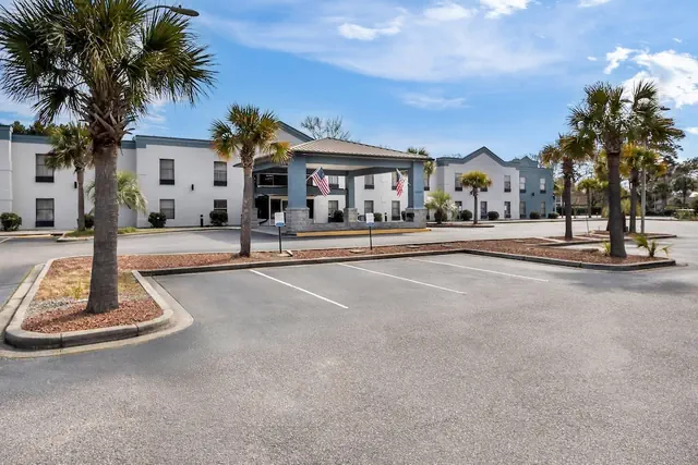 Photo 1 - Quality Inn Surfside Myrtle Beach