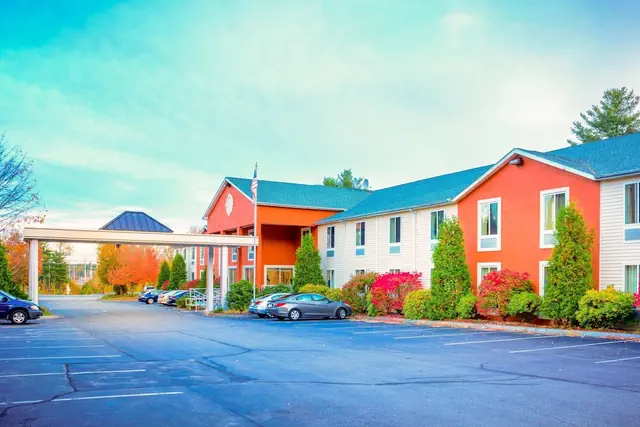 Photo 1 - Quality Inn Merrimack - Nashua