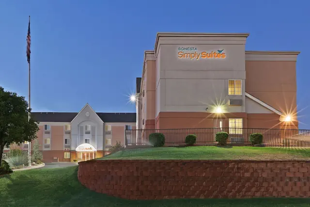 Photo 1 - Sonesta Simply Suites Oklahoma City Airport
