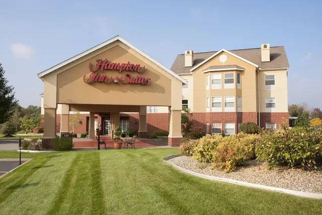 Photo 1 - Hampton Inn & Suites Cleveland Southeast/Streetsboro