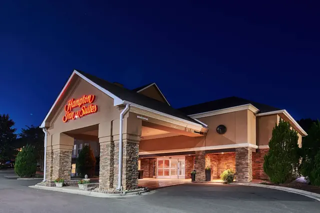 Photo 1 - Hampton Inn & Suites Chapel Hill/Durham, Area