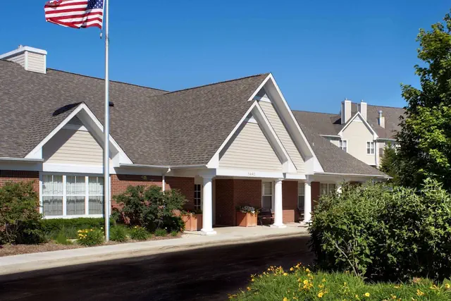 Photo 1 - Sonesta ES Suites Chicago Waukegan Gurnee