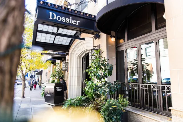 Photo 1 - Dossier Hotel
