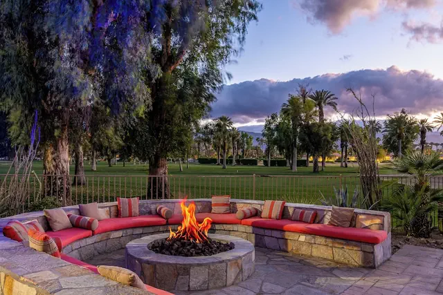 Photo 1 - Indian Wells Resort Hotel