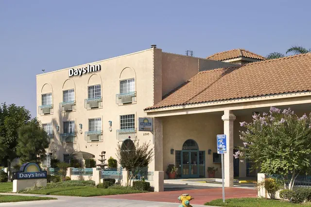 Photo 1 - Days Inn by Wyndham Riverside Tyler Mall