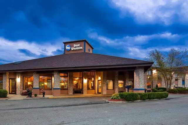 Photo 1 - Best Western Mansfield/Bellville