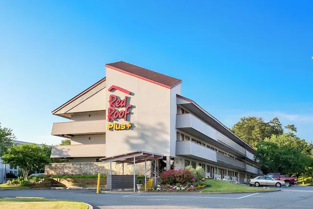 Photo 1 - Red Roof Inn PLUS+ Baltimore-Washington DC/BWI Airport