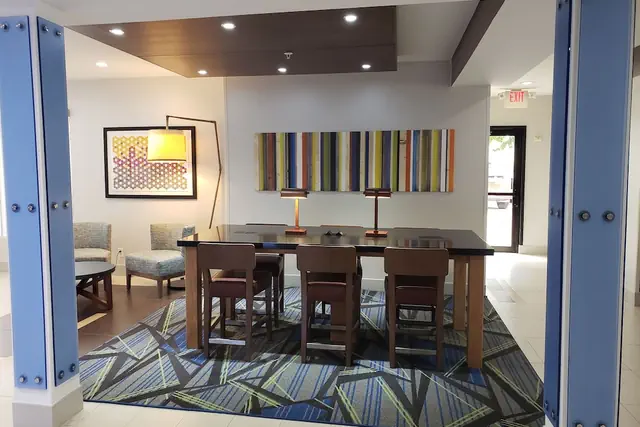 Photo 1 - Holiday Inn Express Arlington by IHG