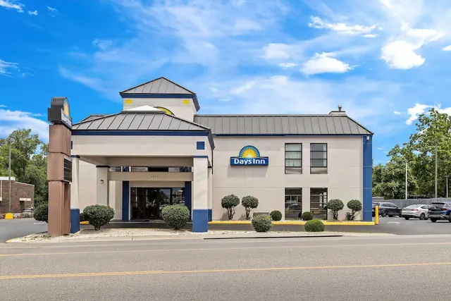 Photo 1 - Days Inn by Wyndham Salem