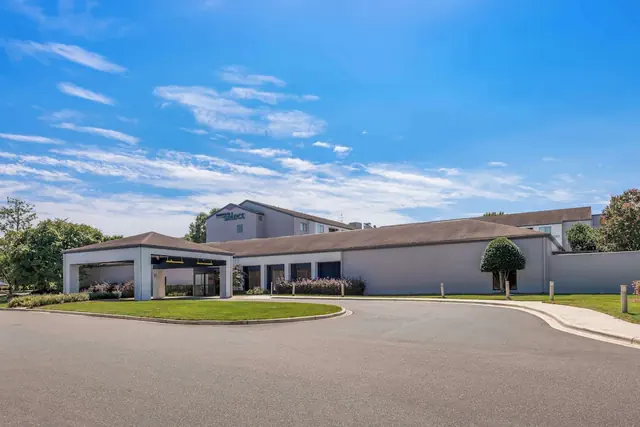 Photo 1 - Sonesta Select Charlotte University Research Park
