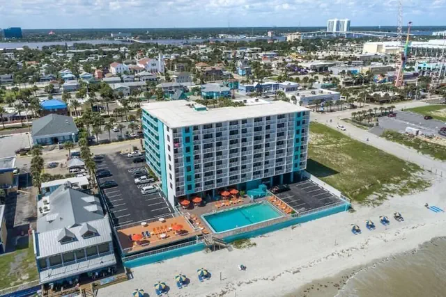 Photo 1 - Comfort Inn & Suites Daytona Beach Oceanfront