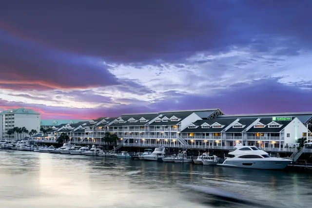 Photo 1 - Holiday Inn & Suites Clearwater Beach S-Harbourside by IHG