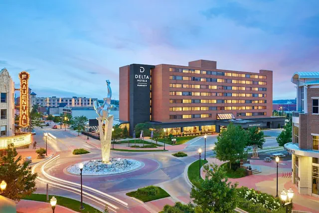 Photo 1 - Delta Hotels by Marriott Muskegon Convention Center