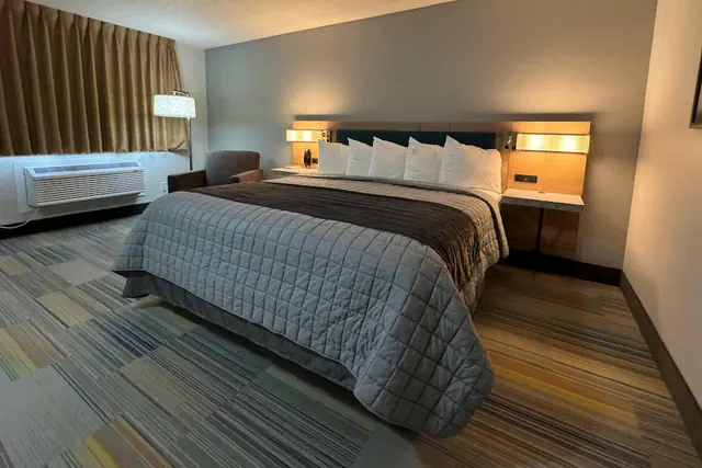Photo 1 - Park Inn by Radisson Maryville