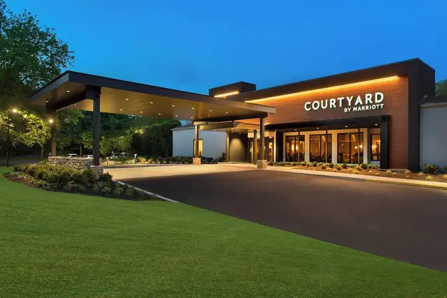 Photo 1 - Courtyard by Marriott Lincroft Red Bank