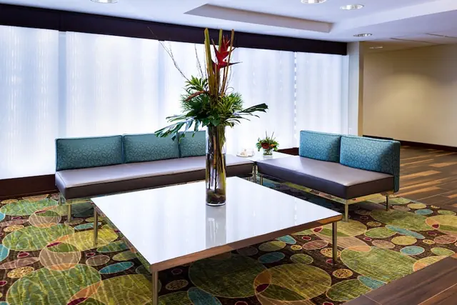 Photo 1 - Holiday Inn Hotel & Suites Warren by IHG
