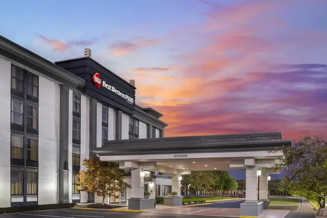 Photo 1 - Best Western Plus Indianapolis NW Hotel