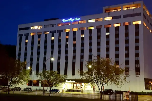 Photo 1 - Capital Plaza Hotel