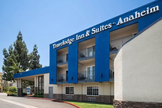 Photo 1 - Travelodge Inn & Suites by Wyndham Anaheim on Disneyland Dr