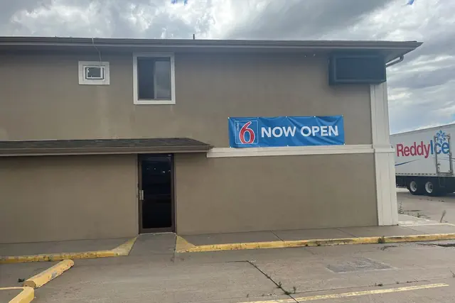 Photo 1 - Studio 6 Limon, CO – I-70
