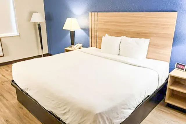 Photo 1 - Park Inn by Radisson, Ames
