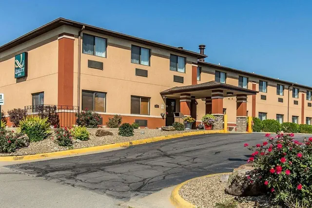 Photo 1 - Quality Inn at Collins Road - Cedar Rapids